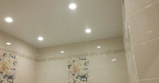 Натяжной потолок в ванную Котельники, цена от 2090 руб.